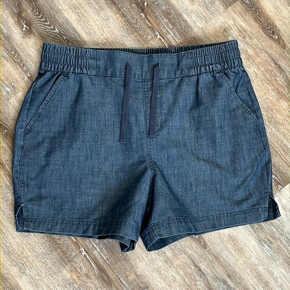 Magellan Outdoors Women's Campfire Chambray Shorty Shorts Denim Blue Size Medium - Picture 13 of 14